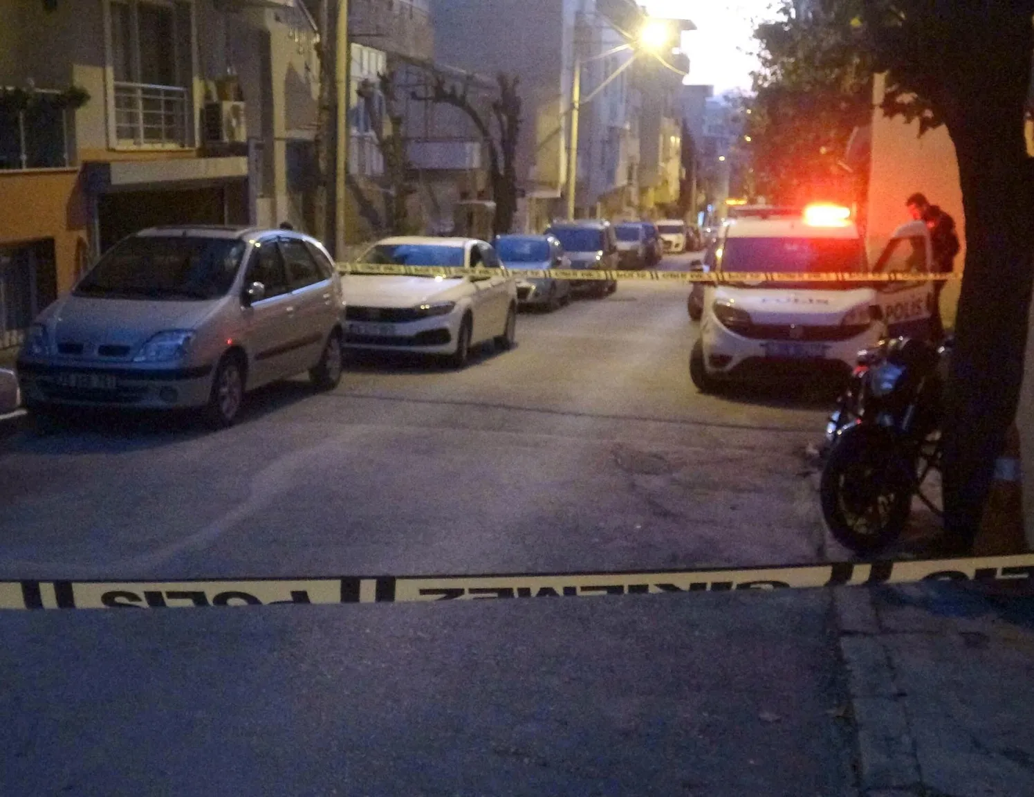 Öldürdüğü komşusunun eşinden özür diledi