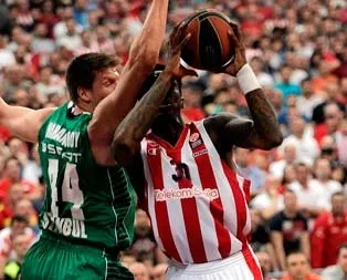 Belgrad fatihi Darüşşafaka Efes’e çalıştı