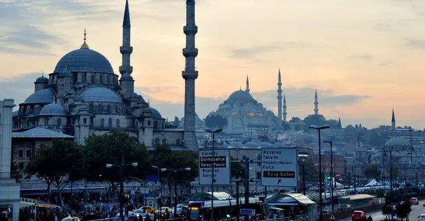 İzmir ve Ankara'da cuma namazı saat kaçta?