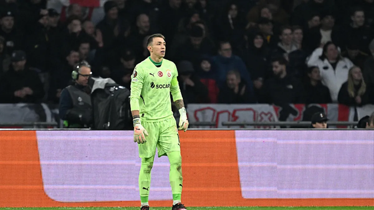 Fernando Muslera'dan 14 yıl sonra bir ilk!