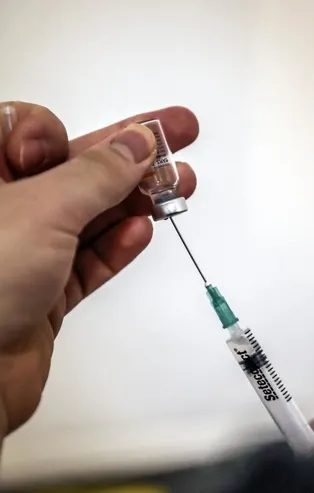 İstanbul'da kaç kişi koronavirüs aşısı oldu? Vali Ali Yerlikaya açıkladı!