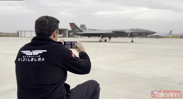 Milli insansız savaş uçağı KIZILELMA testleri başarıyla geçti! Pistte böyle görüntülendi! Muharip İnsansız Savaş Uçağı'nın adı neden Bayraktar KIZILELMA? - 3