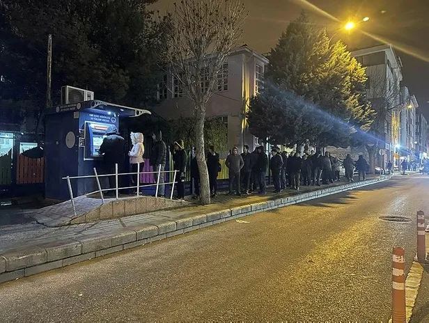 chpli-belediyelerde-zam-furyasi-istanbulun-ardindan-eskisehirde-de-sebeke-suyuna-bu-yil-icinde-ucuncu-kez-zam-1669402603534.jpeg CHP’li belediyelerde zam furyası! İstanbul’un ardından Eskişehir’de de şebeke suyuna bu yıl içinde üçüncü kez zam yapıldı-6