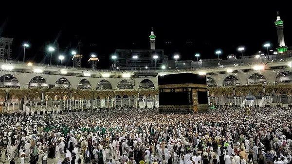 Suudi Arabistan'da umre ziyaretleri yeniden başladı-5