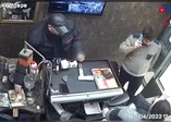 Şişli’de çeyrek altın hırsızı kamerada
