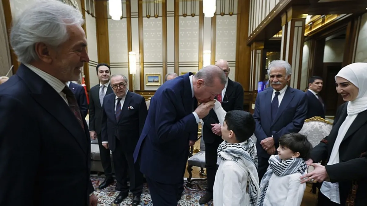 Ödül sahipleri Külliye'de! Başkan Erdoğan Jadallah ile görüntülü görüştü! "Gazze halkına bir baba gibi sahip çıktınız"
