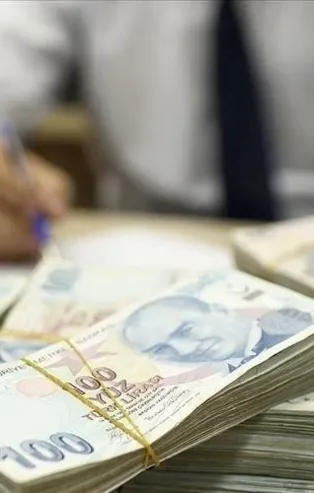Dolardan kaçan TL’ye geçiyor: 2 günde 3.2 milyar dolarlık rekor satış