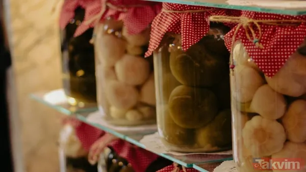 Kütür kütür turşunun sırrı ortaya çıktı! Sirke mi, limon mu? Cevap bu tarifte gizli - 10