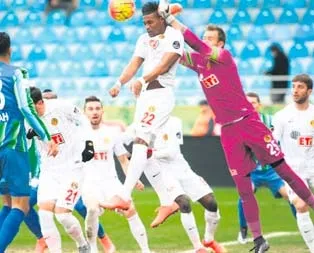 Rize-Eskişehir puanları paylaştı!