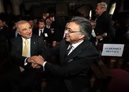 Fark gittikçe açılıyor