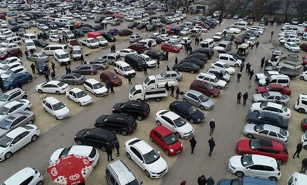 Otomobil Fiyatları Düştü Mü  - İkinci Elde Fiyatlar Ilk Kez Düştü.