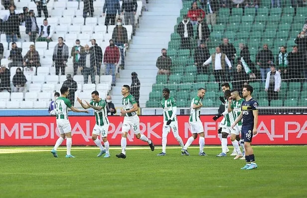 Fener, Giresun deplasmanında galip! (Giresunspor 1-2 Fenerbahçe MAÇ SONUCU ÖZET)-5