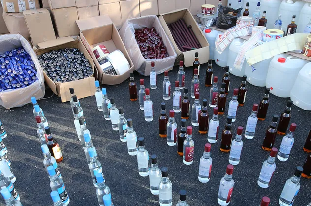 Manisa'da sahte içki operasyonu!