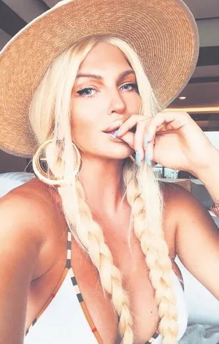 Sırp basınından 'bomba' iddia! Jelena Karleusa  jet hızıyla yalanladı