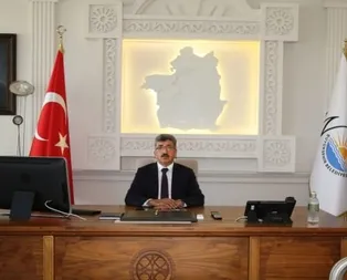 CHPli Gürsel Tekinden FETÖcülerle birlikte Atatürk provokasyonu