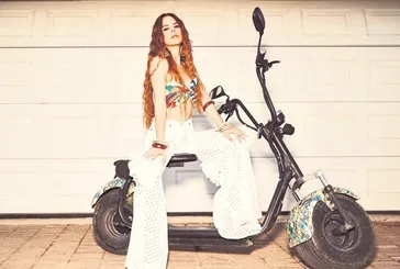 Simge Sağın stadyumları sallayan şarkısını ve İcardi iddialarını anlattı!