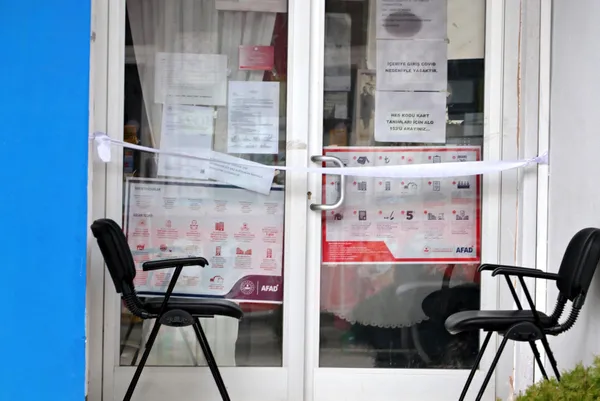 eskisehirde-mutant-virus-panigi-evler-karantinada-1612784898473.jpg Eskişehir'de mutant virüs paniği! Evler karantinada-4