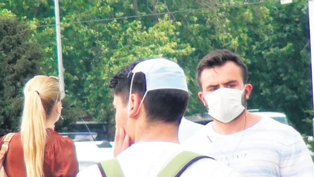 Kovid-19 kısıtlamaları sonrası vatandaşlar 'maske takın' uyarısına aldırmadı!-2