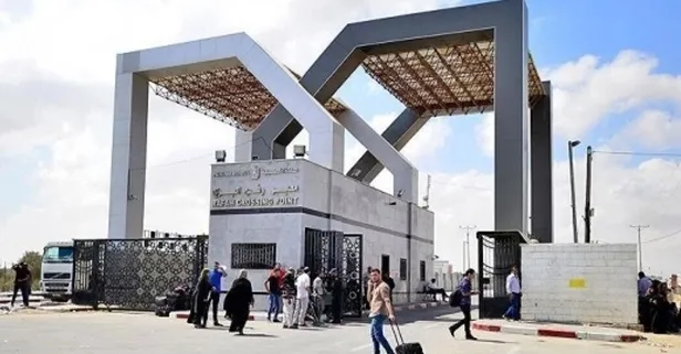 Biden, Mısır Cumhurbaşkanı Sisi'nin sınırı açmayı ve 20 kamyonun geçmesini kabul ettiğini söyledi