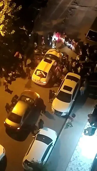 Sokak ortasında rezalet! Bursa'da gelin alma töreninde koronavirüse davetiye çıkardılar