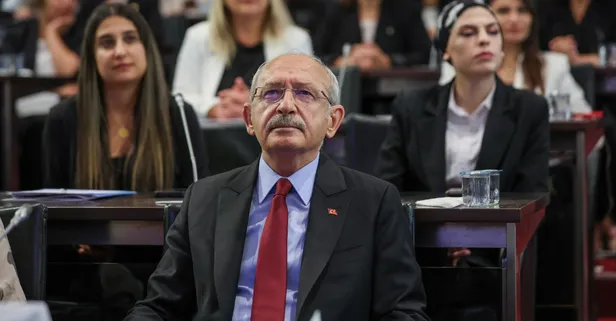 Kemal Kılıçdaroğlu ilçe başkanlarını 'kafesledi: Değişim isteyenlere 'buradayım' mesajı