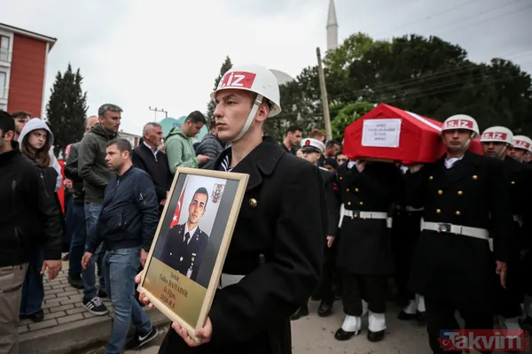 Şehit Teğmen Talha Bahadır, Yalova'da toprağa verildi! Cenaze namazını babası kıldırdı - 7