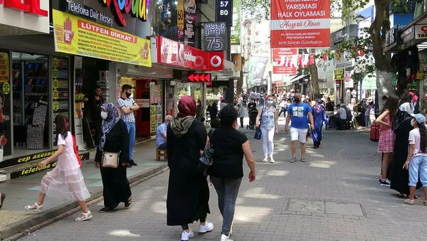 1595940550229.jpg Dükkan kapısına astı! Gören dönüp bir daha baktı: "Takip edildiğiniz an..."-3