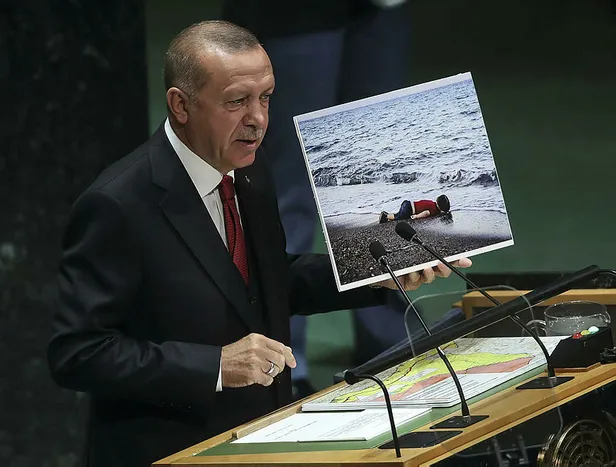 Hıncal Uluç, Erdoğan'ın BM'deki tarihi konuşmasını kaleme aldı: Teşekkürler dünya lideri Erdoğan-1