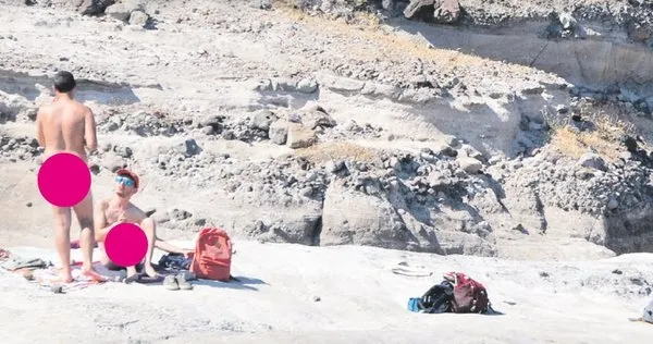 Bodrum'dan skandal görüntüler! Garip partiler düzenliyor, çırılçıplak denize giriyorlar...-2