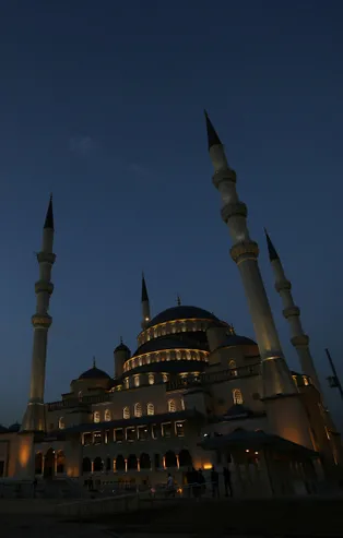 Türkiye'de mimarisiyle öne çıkan camiler