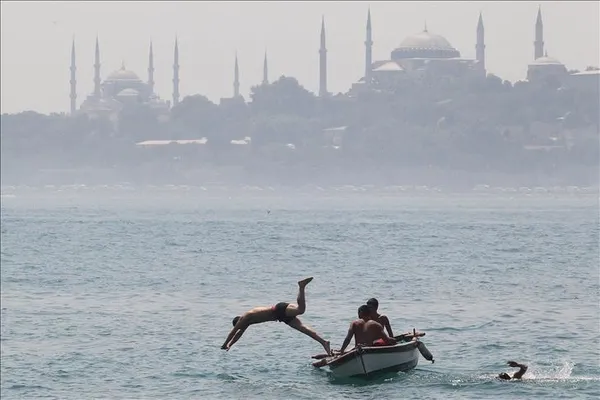 HAVA DURUMU | Eyyam-ı Bahur İstanbul'u kavuracak: Termometreler 40 dereceyi görecek | 3 Ağustos 2023 hava durumu-15