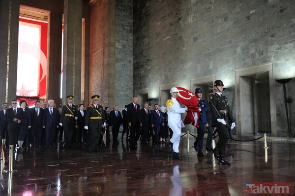 Büyük Zaferin 97'nci yıl dönümü! Anıtkabir'den özel kareler - 34