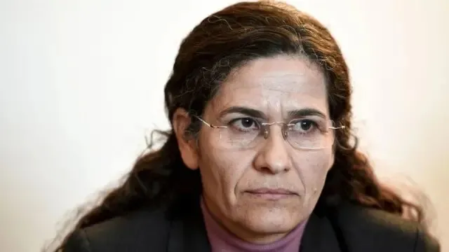 1787902140554.jpeg YPG’nin feshi sonrası yeni adım! Mazlum Abdi,Şara’nın danışmanı oldu-6