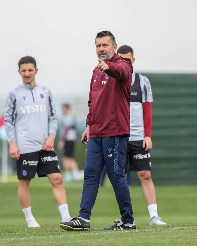 Trabzonspor'dan Fenerbahçe'ye 2 çalım birden! - 12
