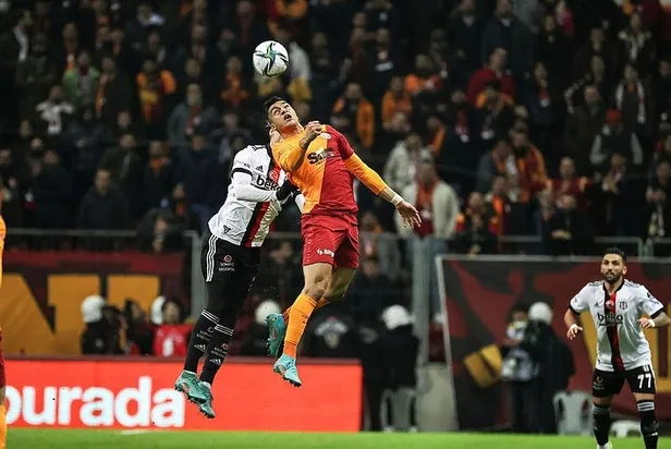 galatasaray-besiktas-darbesinde-gulen-taraf-aslan-2-1-mac-sonucu-1647284920825.jpeg Galatasaray sahasında Beşiktaş'ı Kerem'in golleriyle 2-1 mağlup etti!-2