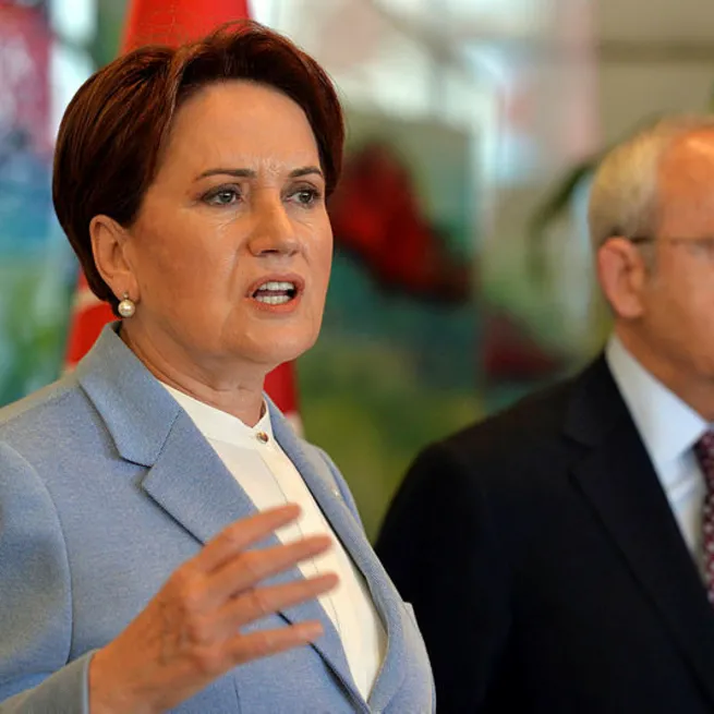 Son dakika: Takvim.com.tr söyledi fondaş doğruladı! Sözcü gazetesi yazarı Aytunç Erkin Kılıçdaroğlu ve Akşener arasındaki atışmayı yazdı