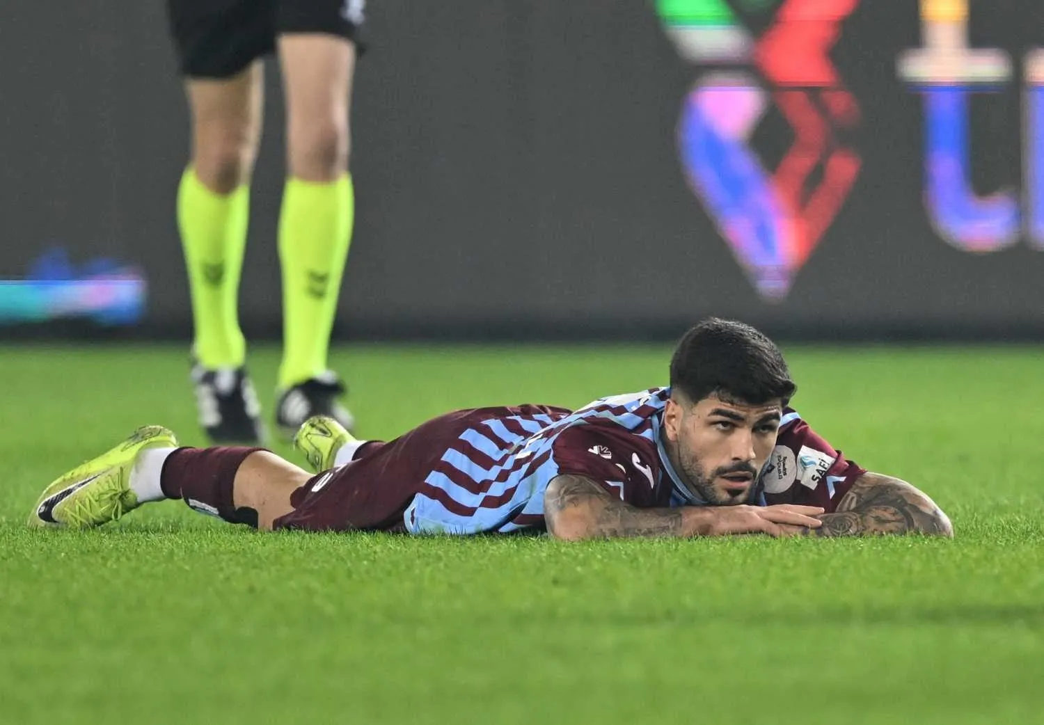 Galatasaray'dan 2 yıldız transferi daha! Bombalar peş peşe patlayacak - 7