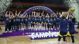 Kadınlar Basketbol Süper Ligi’nde Fenerbahçe Alagöz Holding şampiyon oldu