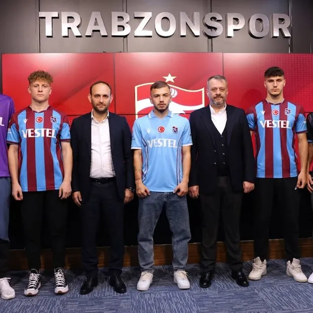 Trabzonspor’da 5 imza!