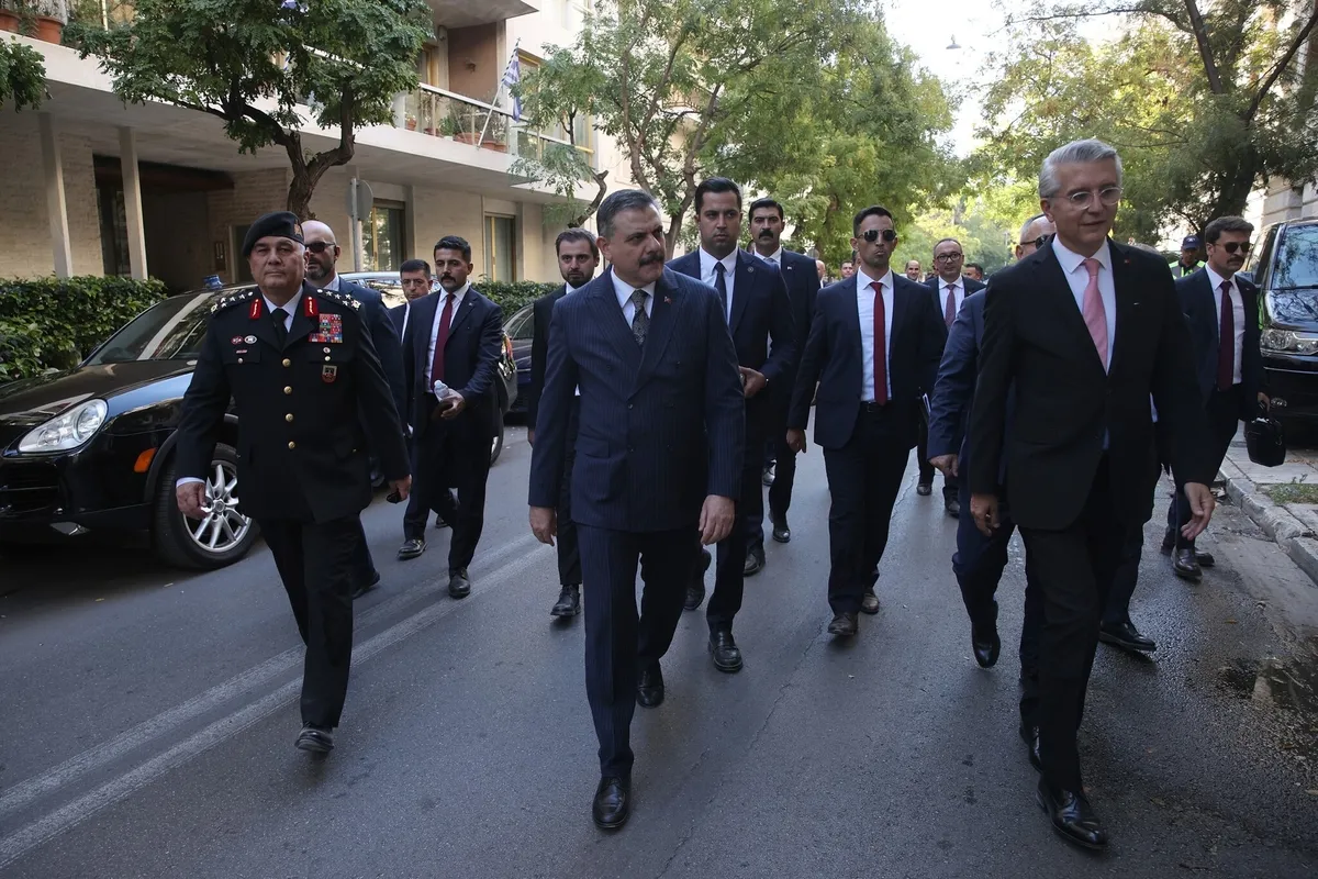 1791547856179.jpeg Bakan Çiftçi’den Atina’da net mesaj: Yunanistan suçluların sığınağı olmamalı-3