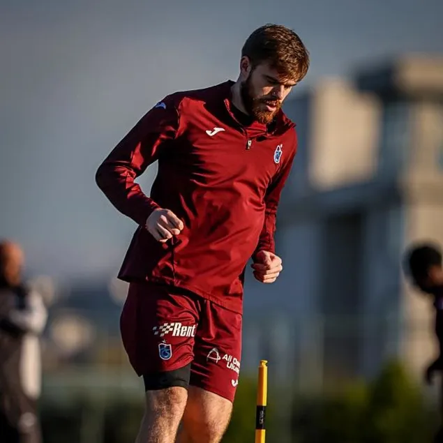 Napoli Trabzonspor’un kapısında!