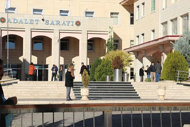 musa-orhan-hapse-girecek-mi-musa-orhan-tutuksuz-mu-yargilanacak-musa-orhan-kac-sene-hapis-cezasi-aldi-1638536557552.jpg Musa Orhan tutuksuz mu yargılanacak? Musa Orhan hapse girecek mi? Musa Orhan ceza aldı mı, kaç sene hapis cezası aldı?-3