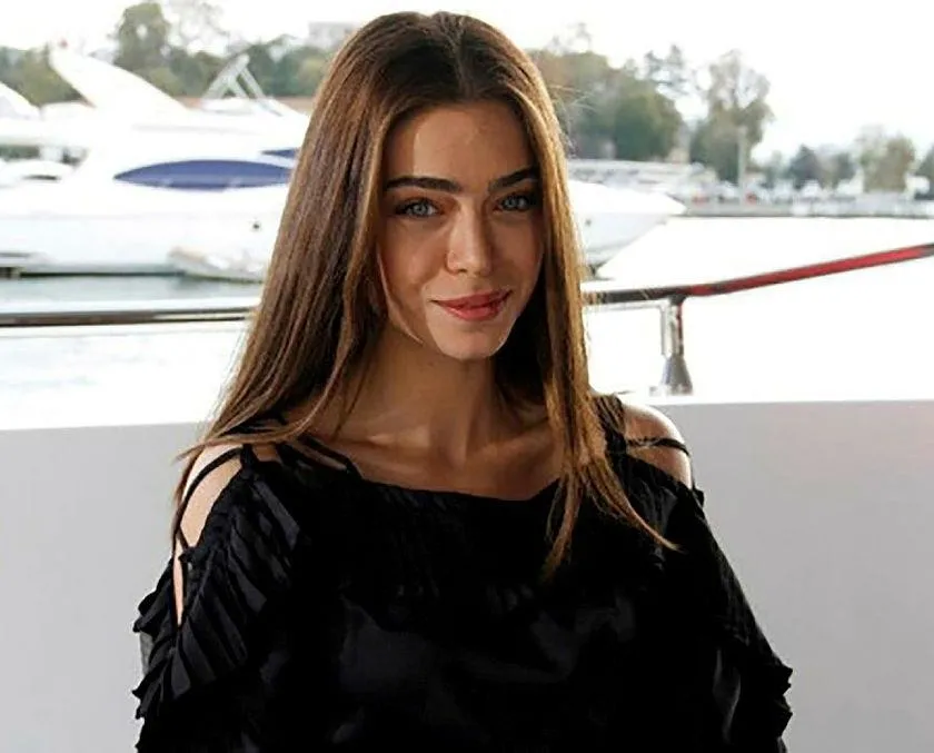 Yardım Öykü’sü