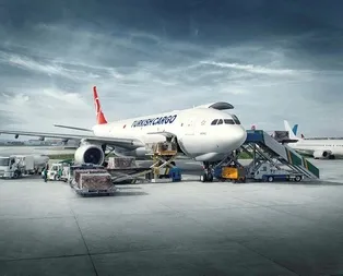 Turkish Cargo, dört yeni yapay zeka robotunu tanıttı! İş kalitesini artıracak