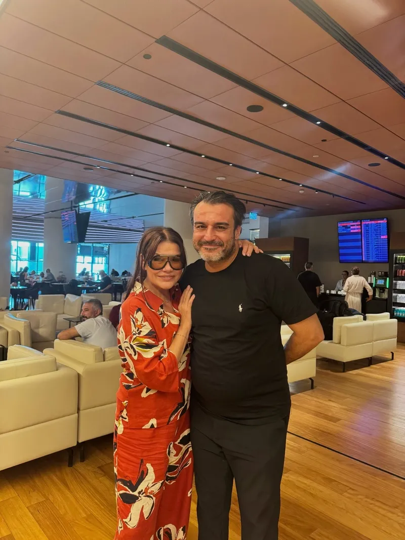 popstar-riza-tamer-hayatini-kaybetti-olumu-supheli-bulundu-1776421481570.jpg Popstar Rıza Tamer hayatını kaybetti! Ölümü şüpheli bulundu!-6