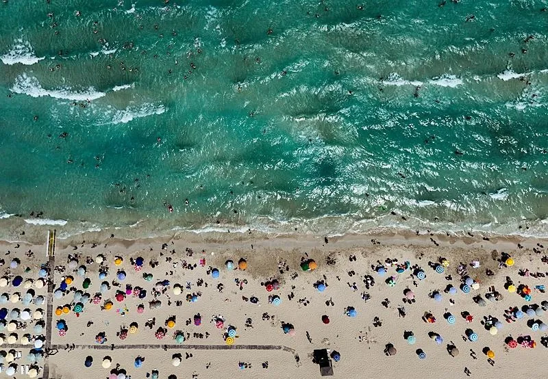 Muğla’da 6 kilometrelik tatil kuyruğu! 3 günde 500 bin araç giriş yaptı: Turistik tesislerde doluluk oranı yüzde 100'e ulaştı-6