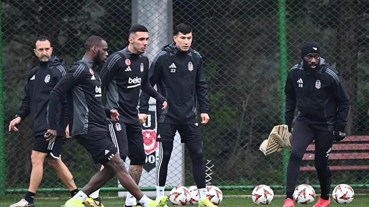 Beşiktaş'ta ayrılık! Yıldız futbolcu İtalya'ya kiralandı