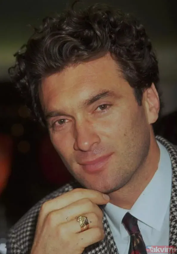 Hülya Avşar Müjde Ar'la başrol paylaştı Çarkıfelek'le efsaneleşti! Sırra kadem basan Tarık Tarcan'ın son haline bakın yıllar teğet geçmedi - 16