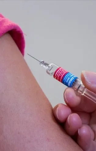 Bilim Kurulu üyesinden dikkat çeken uyarı: Grip aşısı olmadan önce mutlaka bunu sorun