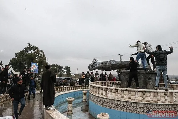 Tabka terörden kurtuldu! YPG heykelleri yıkıldı - 5